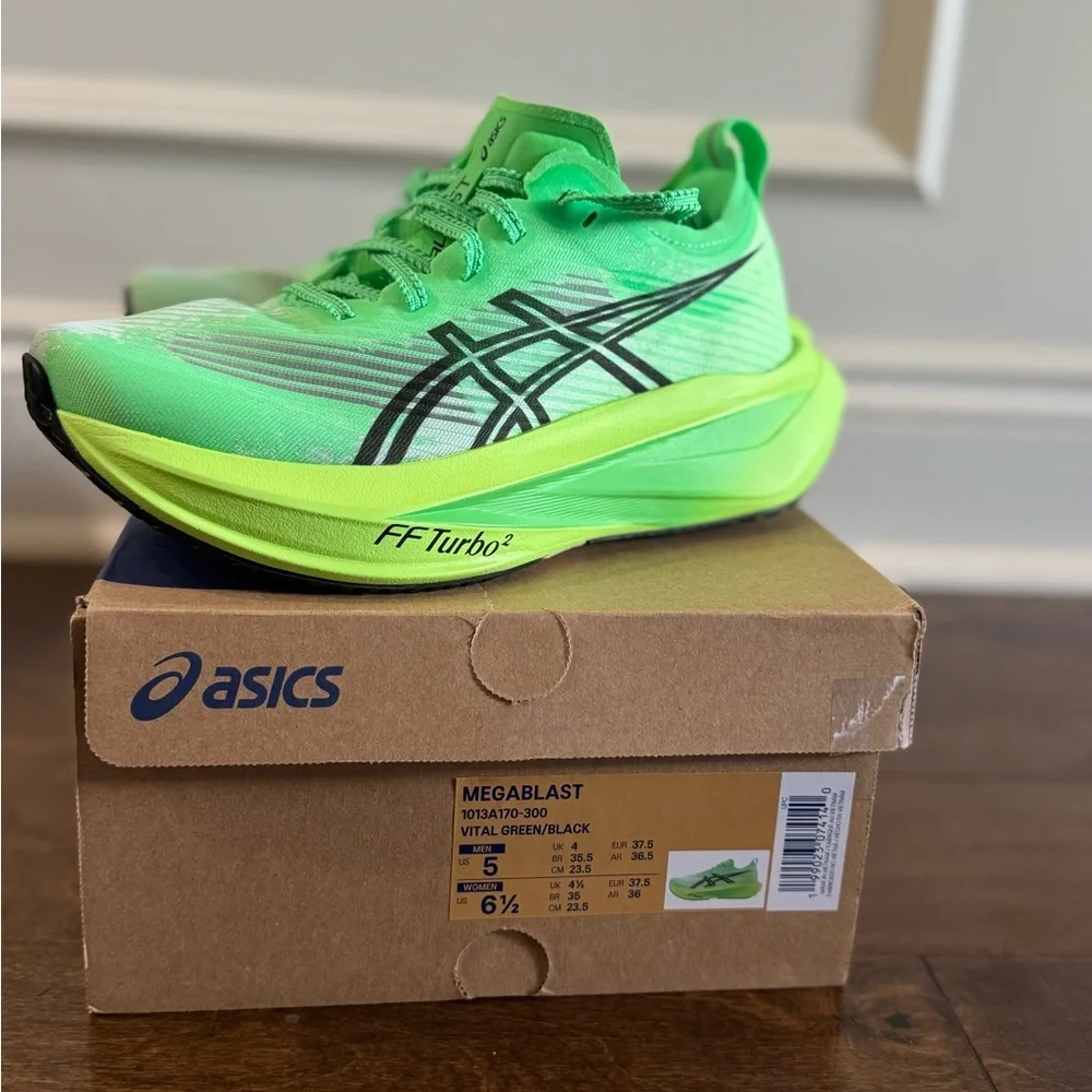 Asics Megablast Women’s 6.5 w/box - Picture 1 of 10